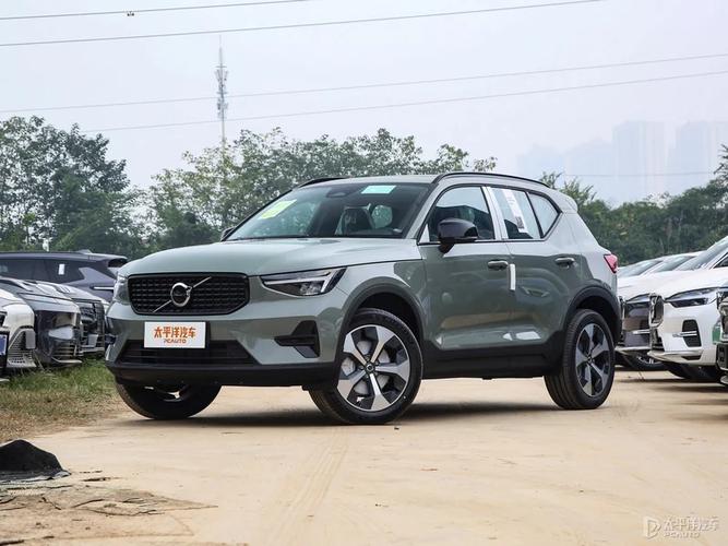 沃尔沃小型轿车 沃尔沃小型轿车价格
