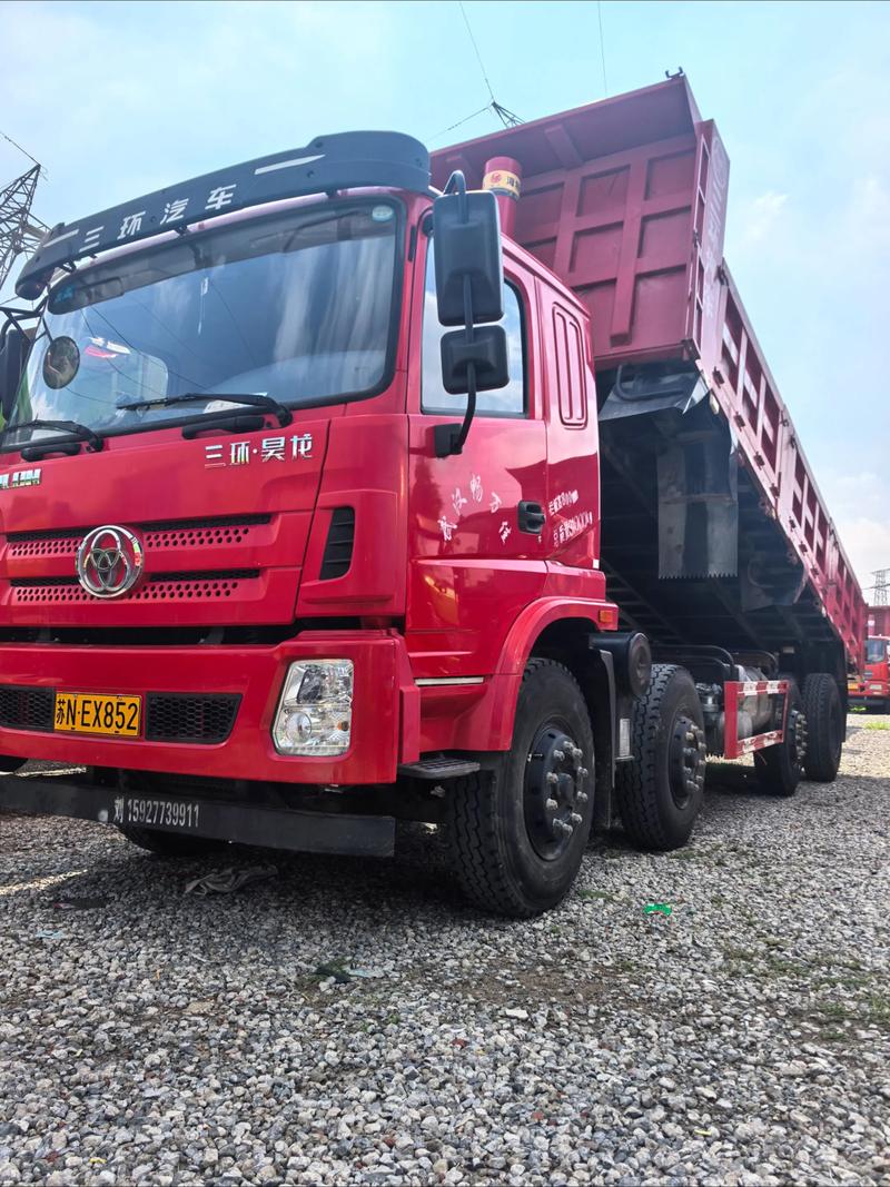 新款7吨前四后四自卸车／前四后八自卸车七米六