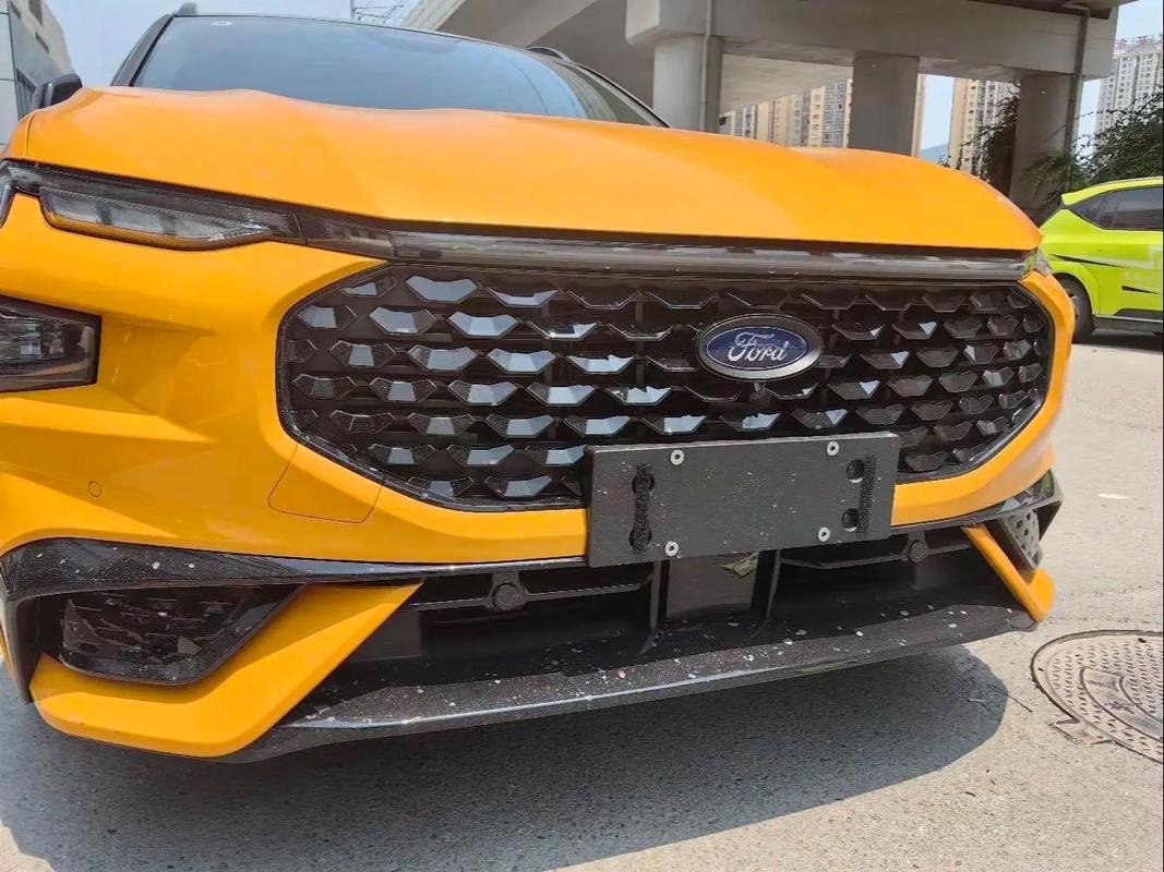 【福特蒙迪欧混动,福特蒙迪欧混动版试驾视频】