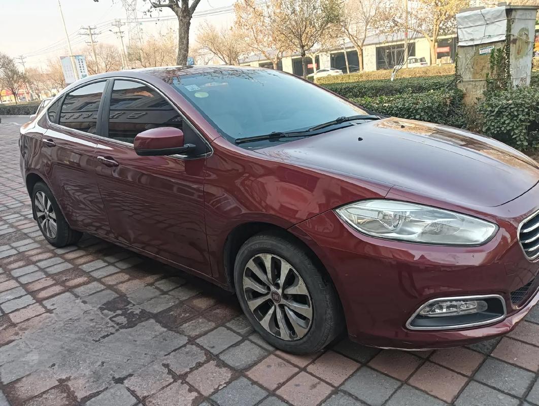 广汽菲亚特报价多少钱(广汽菲亚特报价多少钱一台)