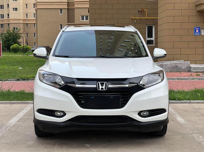 本田缤智2017款图片及报价(本田缤智2019年新款图片)