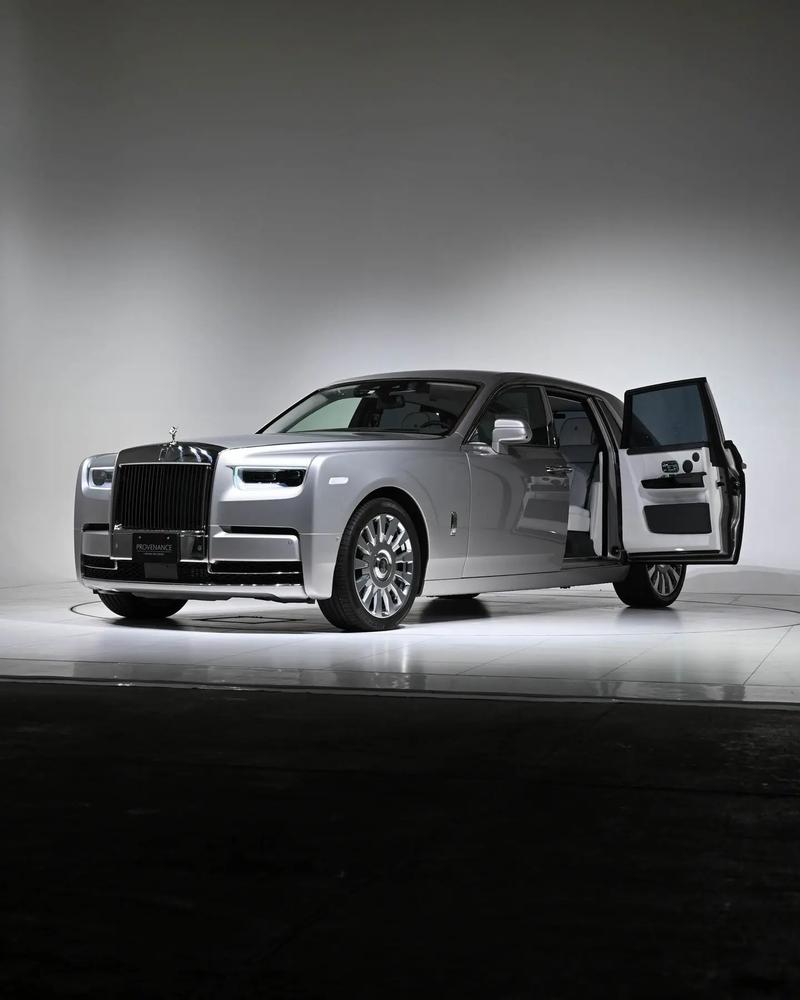 劳斯莱斯幻影配置／劳斯莱斯幻影优点缺点