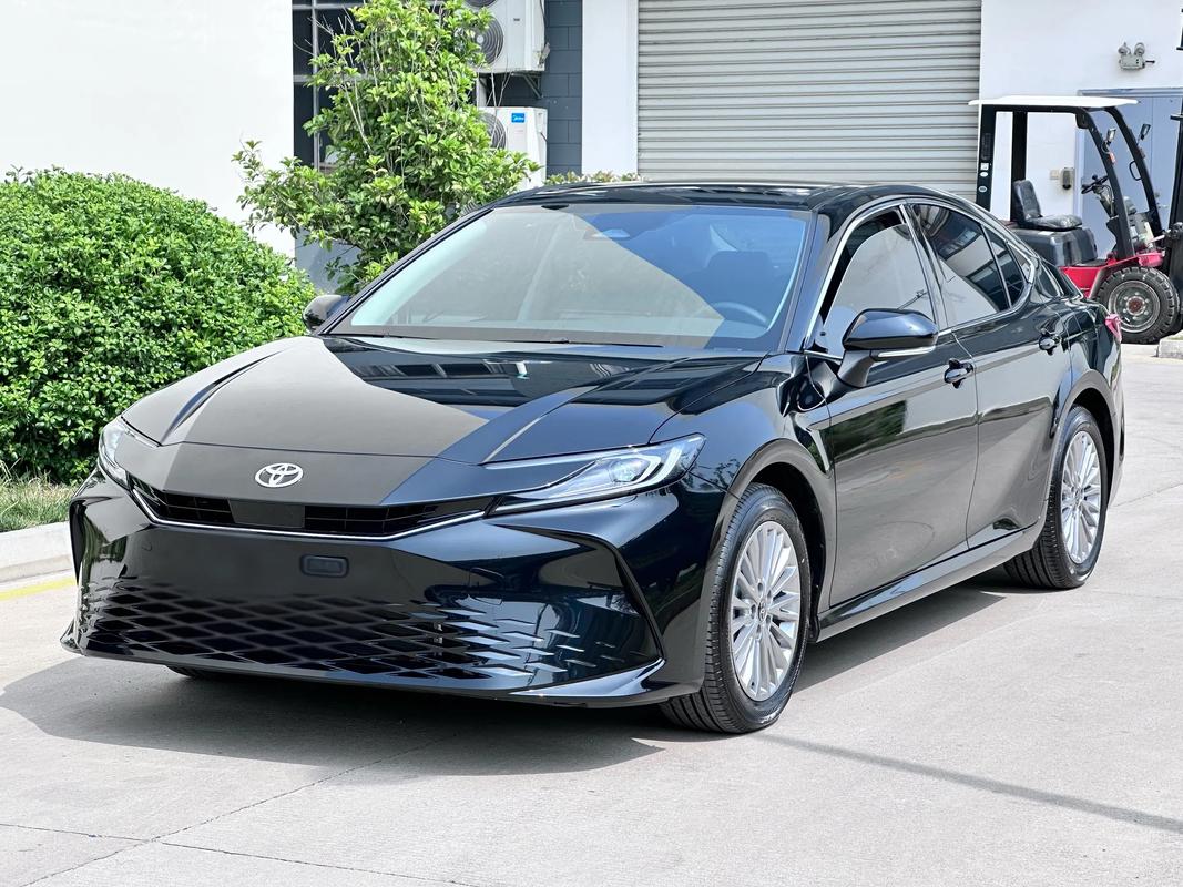 凯美瑞混动双擎2024新款价格(凯美瑞2021款混合动力价格是多少)