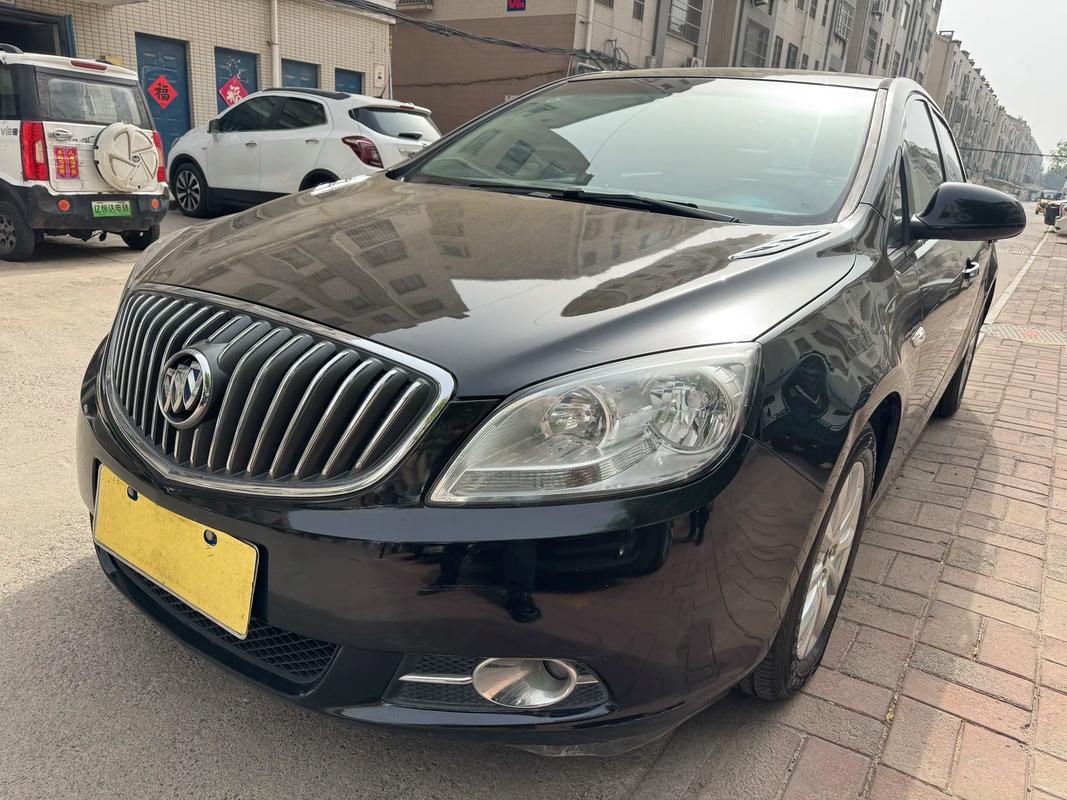 12年的别克英朗现在多少钱／12年别克英朗自动挡高配能卖多钱