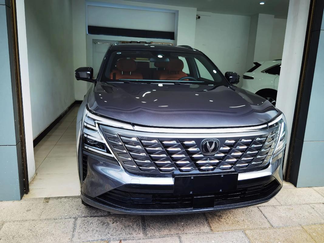 【长安cs75plus汽车价格与图片,长安cs75plus最新售价】