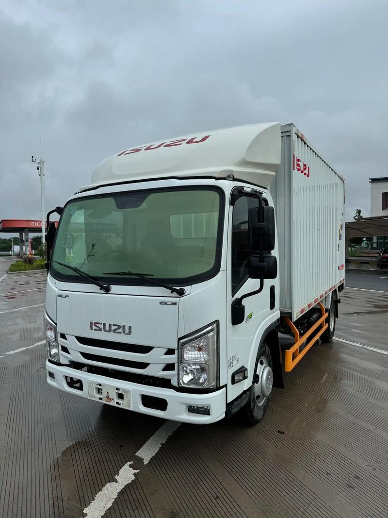 庆铃五十铃厢式货车,庆铃五十铃箱货